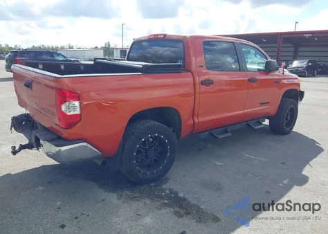 2017 Toyota Tundra Sr5 5.7L V8 z USA, uszkodzony, nr VIN 5TFEW5F14HX225204